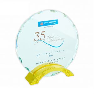 Crystal Plaque CR3001