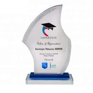 Crystal Plaque CR3058