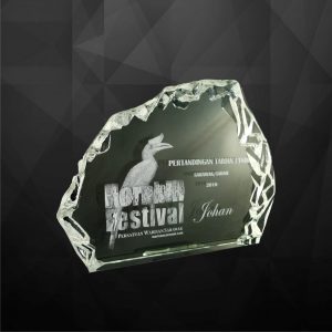 Crystal Plaque CR9061