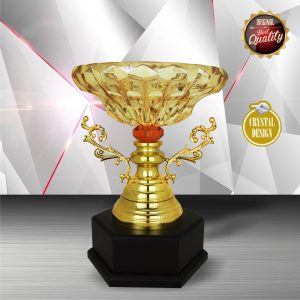 Golden Crystal Trophy EXWS6157