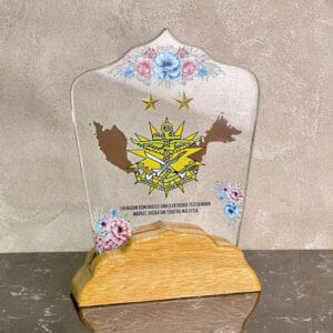 Crystal Plaques Crystal Plaque CR3125 Crystal Plaque CR3125