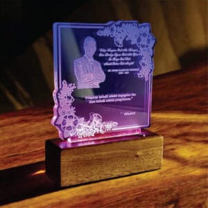 Acrylic Plaque 5265